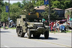 IQ1V0055 (2).JPG