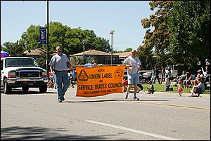 IQ1V0190 (2).JPG